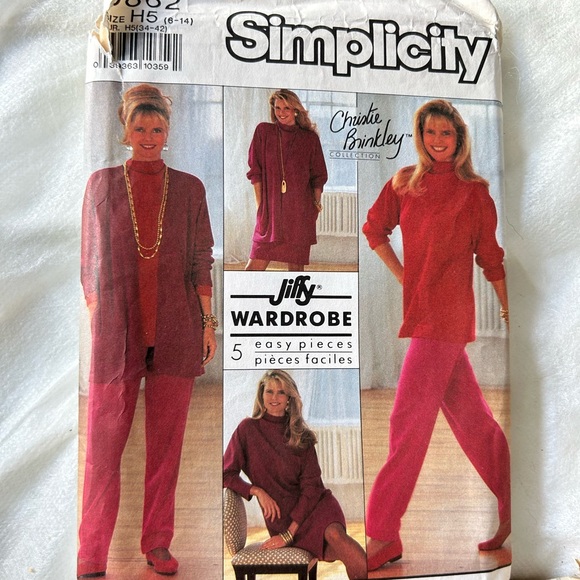 Vintage Sewing Patterns - Picture 7 of 16